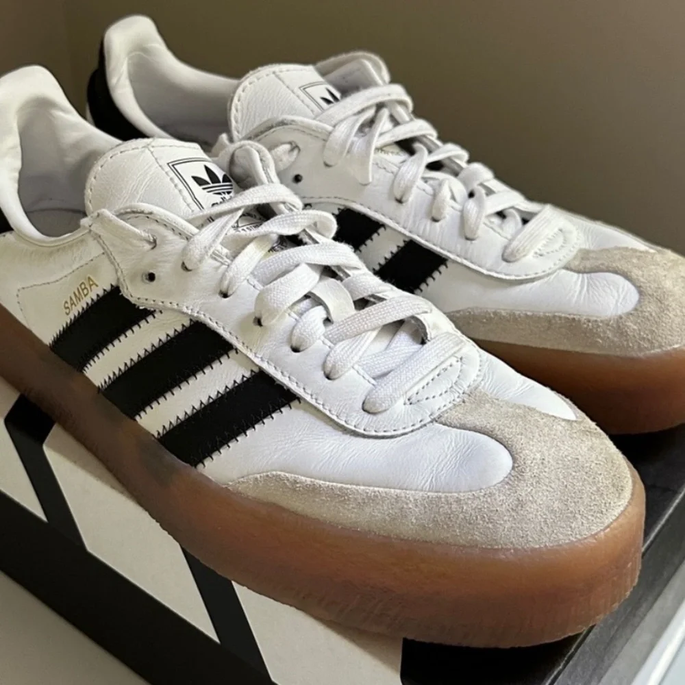 Adidas Samba White Black and Tan Sneakers Sz 9 - Picture 2 of 8